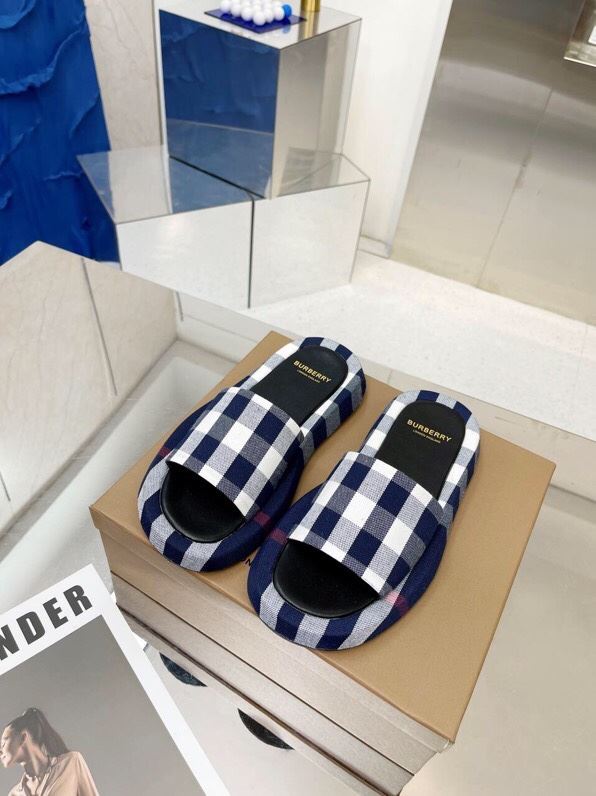 Burberry Slippers